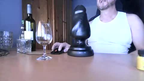 Tom PP online show from October 2025 03:40:01 AM