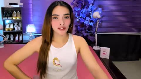 preciosa_banks69 online show from December 2025 07:59:02 AM