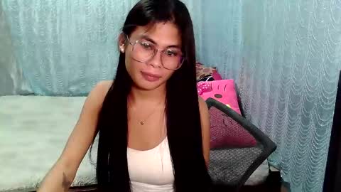Snapshot of precious_athena chatting on October 2025 03:47:02 PM precious_athena online show from October 2025 03:47:02 PM