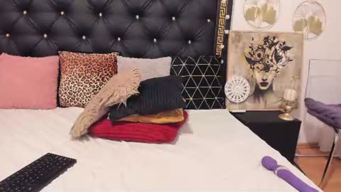 Ailyn online show from June 2026 05:28:01 AM