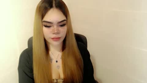 MAXXINE online show from April 2026 05:36:02 AM