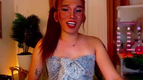 Snapshot of preciousrosedoll chatting on February 2026 07:04:01 AM Rosedoll online show from February 2026 07:04:01 AM