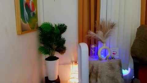 Snapshot of preciousrosedoll chatting on March 2026 06:52:01 AM Rosedoll online show from March 2026 06:52:01 AM