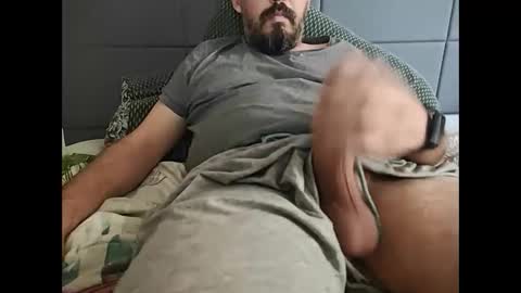 Snapshot of precumbear chatting on September 2025 02:21:01 PM precumbear online show from September 2025 02:21:01 PM