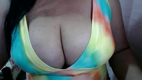 Snapshot of pregnantsinglesugar chatting on October 2025 08:56:01 AM WELCOME IM SINGLE PREGNANT REALLY HARD TO BE A SINGLE WITH TWIN SO PLS STOP BEING RUDELIARWASTING TIME. BE CONSIDERATE. TNX online show from October 2025 08:56:01 AM