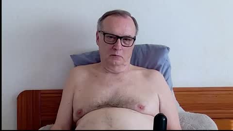 Snapshot of prendee chatting on January 2025 10:08:02 PM prendee online show from January 2025 10:08:02 PM