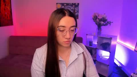 Camila  online show from June 2026 12:06:02 PM