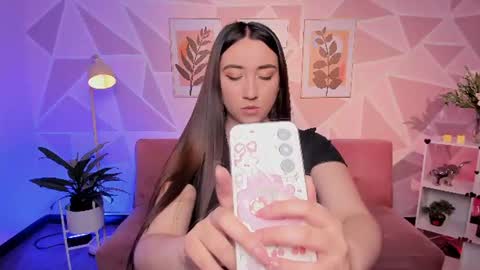 Snapshot of press_anykey chatting on July 2026 12:47:01 PM Camila online show from July 2026 12:47:01 PM