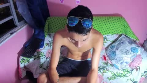 Snapshot of pressure_xxx_420 chatting on February 2026 09:05:01 AM PRESSURE online show from February 2026 09:05:01 AM