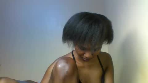 Prettie candy9 online show from October 2025 02:02:01 PM