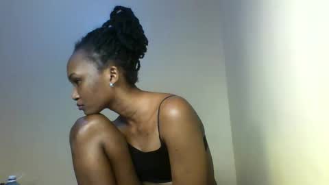 Prettie candy9 online show from October 2025 03:21:02 AM