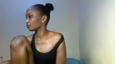 Prettie candy9 online show from November 2025 09:58:01 PM