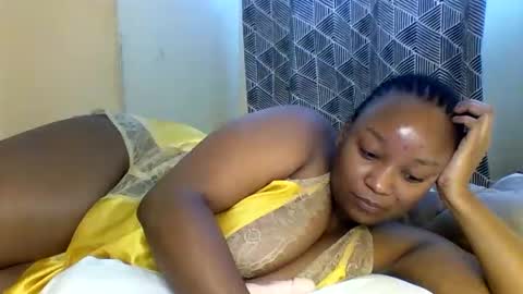 Prettie diva online show from December 2025 12:53:02 PM