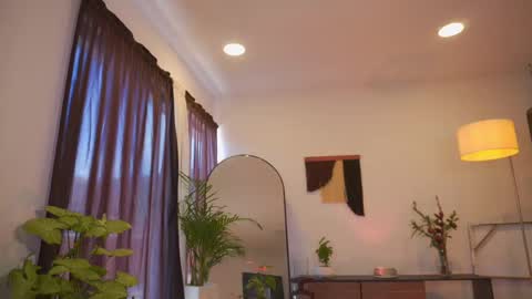 Snapshot of pretties_nay chatting on March 2025 05:36:02 PM Nayrobi online show from March 2025 05:36:02 PM