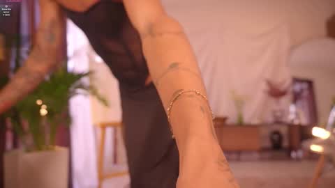 Snapshot of pretties_nay chatting on October 2025 03:10:02 PM Nayrobi online show from October 2025 03:10:02 PM