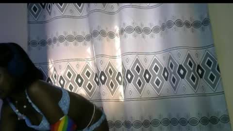 pretty__lisa online show from November 2025 12:06:02 PM