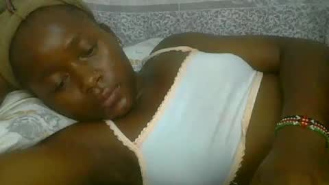 abella online show from October 2025 07:14:02 PM