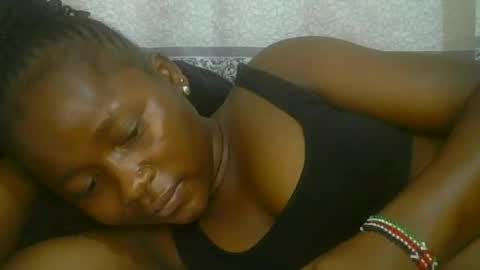 abella online show from November 2025 07:59:02 PM