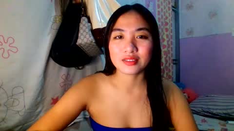 pretty_am online show from November 2025 03:02:01 PM