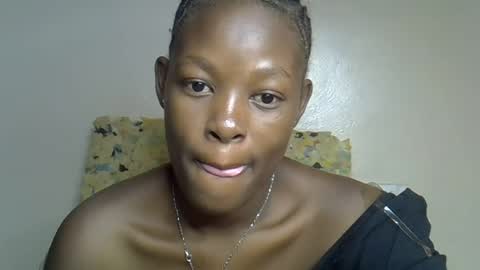 Snapshot of pretty_bright chatting on June 2026 11:29:01 PM Bright online show from June 2026 11:29:01 PM