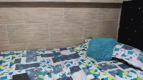 pretty_cristal22 online show from January 2025 10:45:01 PM