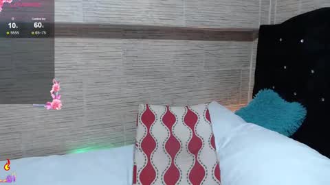 pretty_cristal22 online show from September 2025 02:26:01 AM