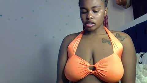 pretty_daina3 online show from June 2026 12:47:02 PM