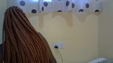 pretty_daniella online show from February 2025 05:47:01 AM
