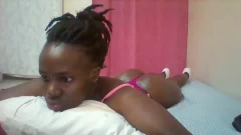 Snapshot of pretty_darya chatting on February 2025 04:06:01 AM pretty_darya online show from February 2025 04:06:01 AM
