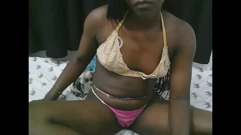 Snapshot of pretty_do chatting on May 2026 11:33:02 PM pretty online show from May 2026 11:33:02 PM