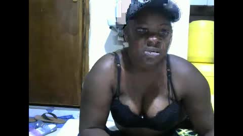 Snapshot of pretty_gaal chatting on October 2025 01:41:02 PM pretty_gaal online show from October 2025 01:41:02 PM