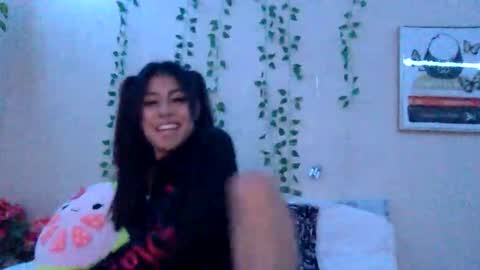 Snapshot of pretty_girl828687 chatting on November 2025 08:48:01 AM pretty_girl828687 online show from November 2025 08:48:01 AM