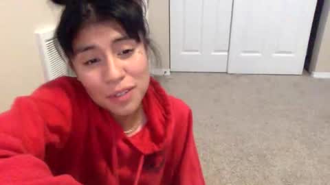 Snapshot of pretty_girl828687 chatting on December 2025 05:01:02 AM pretty_girl828687 online show from December 2025 05:01:02 AM