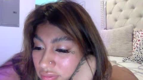 pretty_girl828687 online show from April 2026 07:31:02 PM