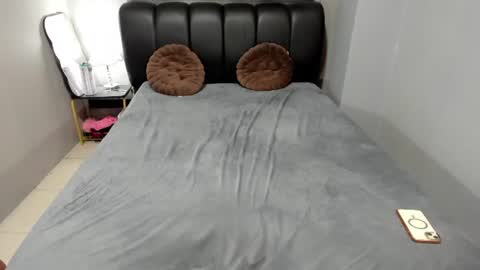 pretty_glinda online show from June 2026 05:38:02 PM