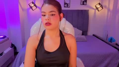 pretty online show from June 2026 04:06:01 AM
