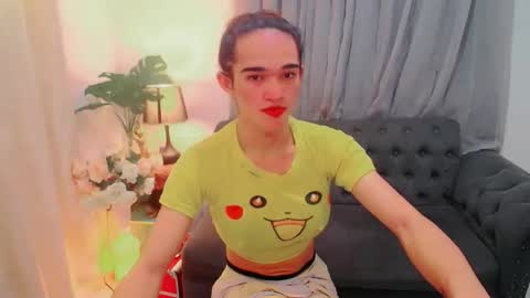 pretty_lady_kitty online show from February 2026 03:32:01 AM