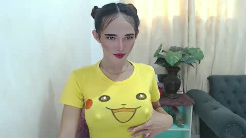 Snapshot of pretty_lady_kitty chatting on February 2026 04:24:01 AM pretty_lady_kitty online show from February 2026 04:24:01 AM