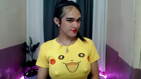 pretty_lady_kitty online show from April 2026 12:28:01 PM