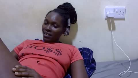 pretty_leila1 online show from April 2026 09:08:01 PM