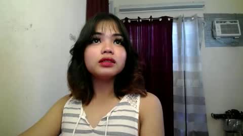 Snapshot of pretty_little_baby18 chatting on June 2026 06:03:02 AM Venus online show from June 2026 06:03:02 AM