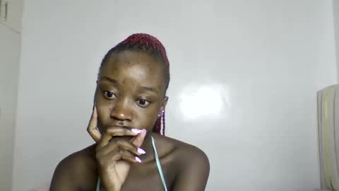 pretty luv1 online show from March 2026 10:07:02 AM