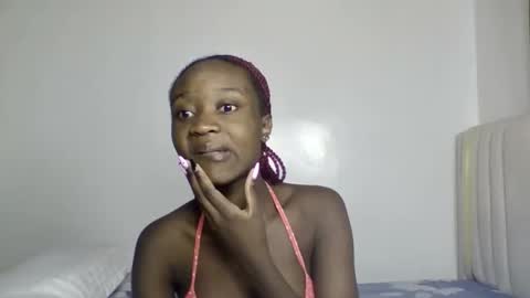 pretty luv1 online show from March 2026 09:46:01 AM