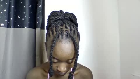 pretty luv1 online show from June 2026 09:34:02 AM