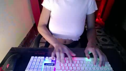 christina online show from December 2025 11:08:01 AM