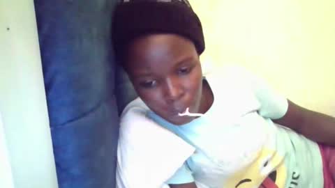 pretty_petite_ebony online show from April 2026 03:09:02 PM