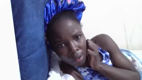 pretty_petite_ebony online show from May 2026 03:11:02 AM