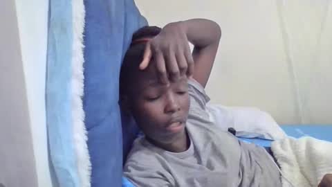 pretty_petite_ebony online show from May 2026 08:54:01 AM