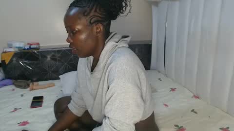 Snapshot of pretty_pussy2 chatting on September 2025 06:24:01 AM Essy online show from September 2025 06:24:01 AM