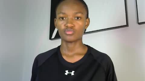 Snapshot of pretty_queennie chatting on April 2026 12:37:02 AM Pretty doll online show from April 2026 12:37:02 AM